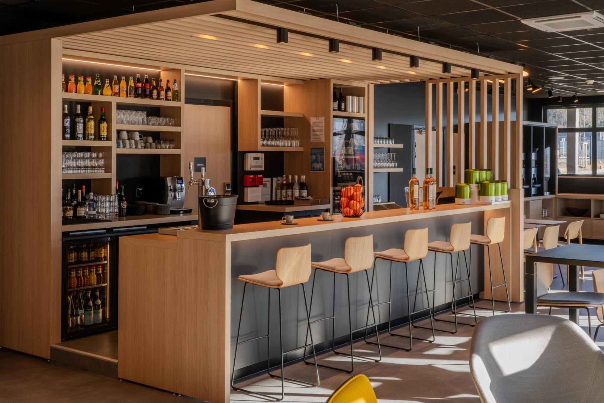 Ibis Saint Paul Trois Chateaux Ngoại thất bức ảnh